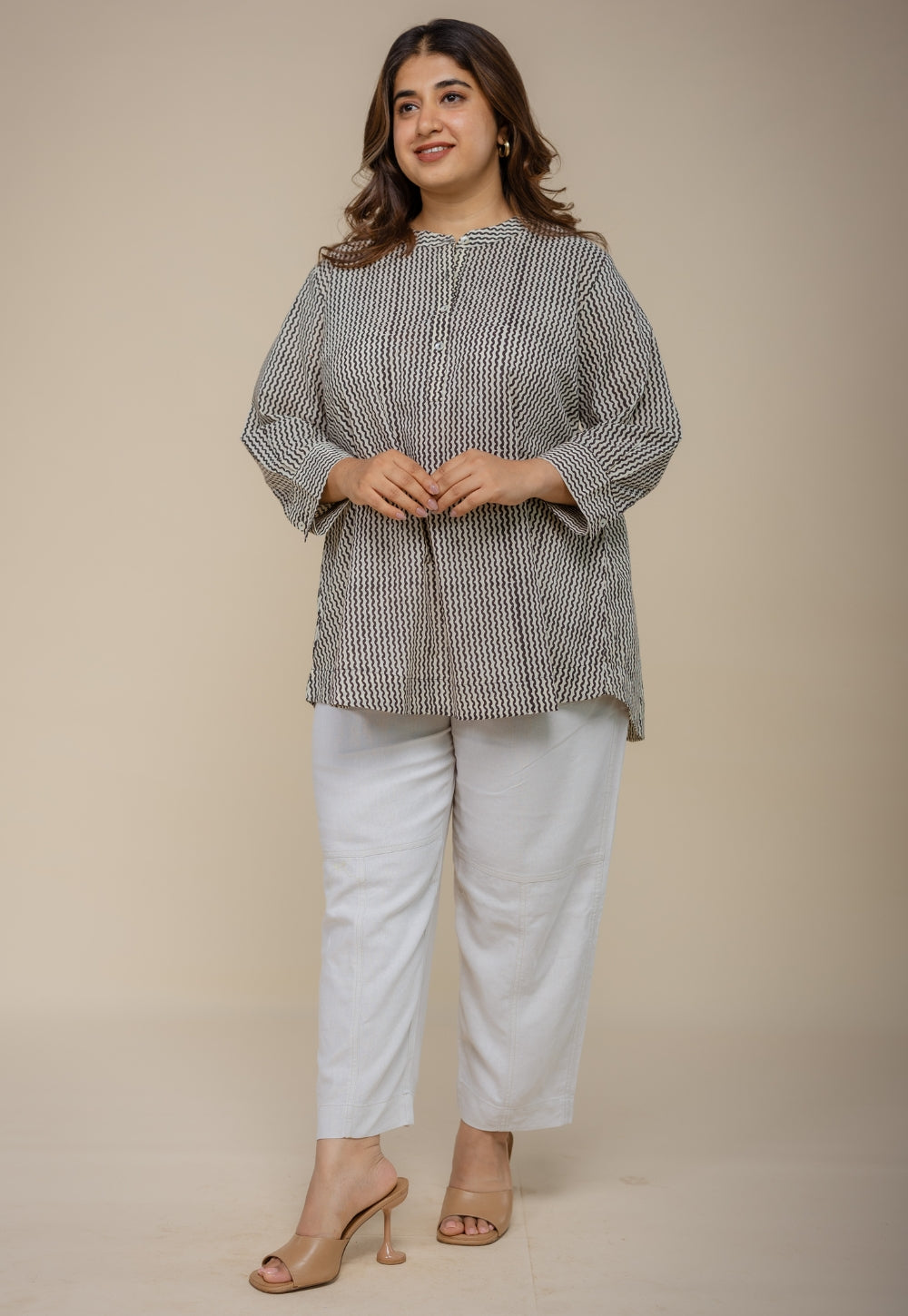 Daisy Off White Hand Block Print Cotton Straight Short Top