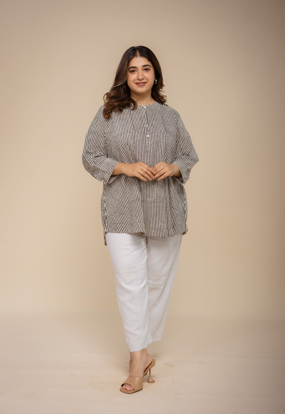 Daisy Off White Hand Block Print Cotton Straight Short Top