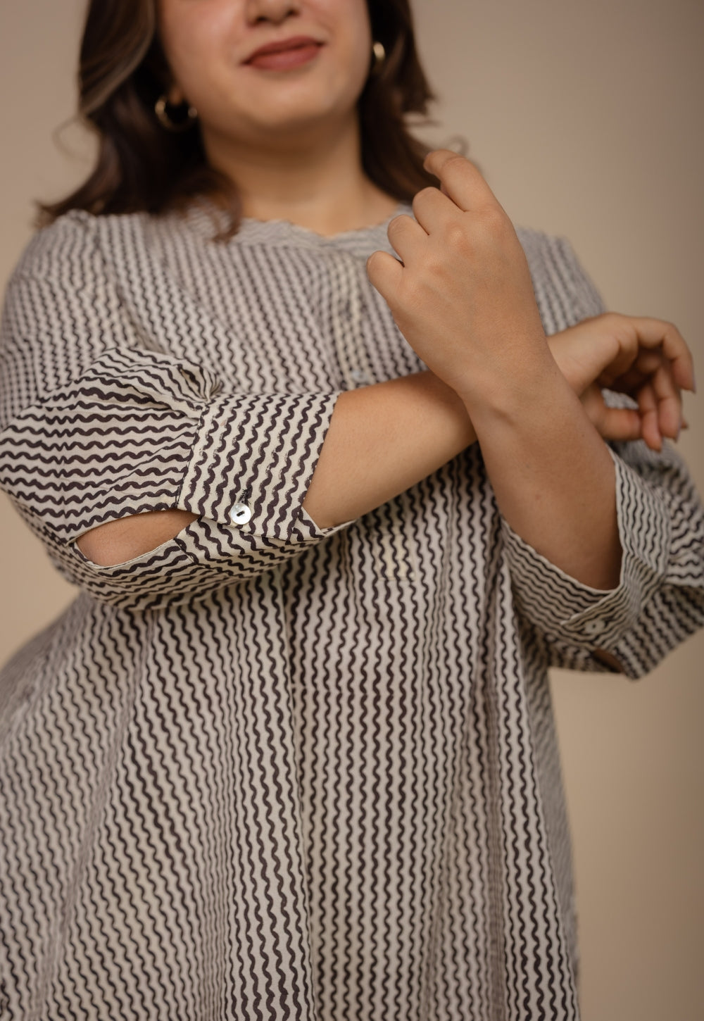 Daisy Off White Hand Block Print Cotton Straight Short Top