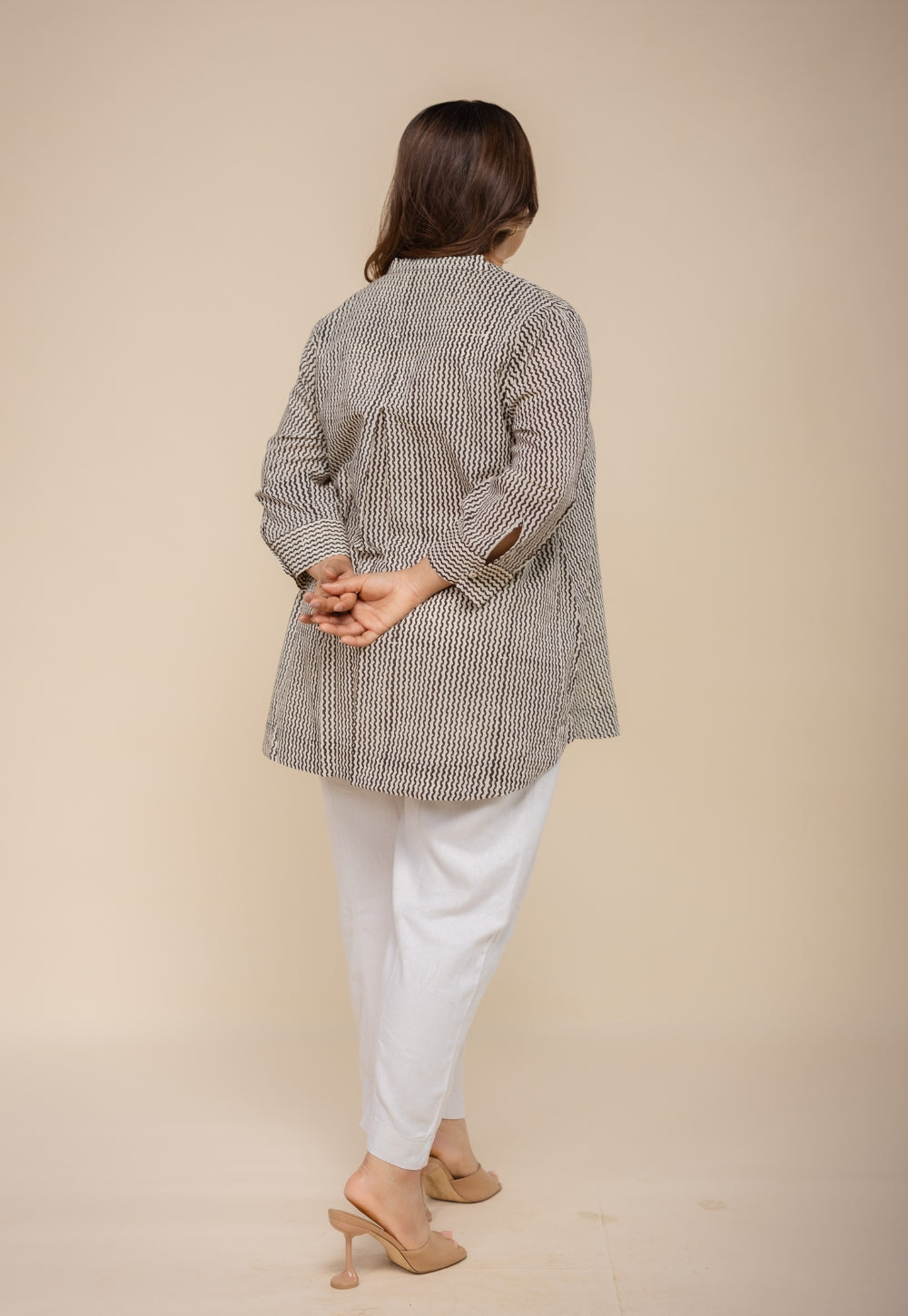 Daisy Off White Hand Block Print Cotton Straight Short Top