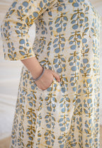 Kyra White Batik Kali Cotton Kurta