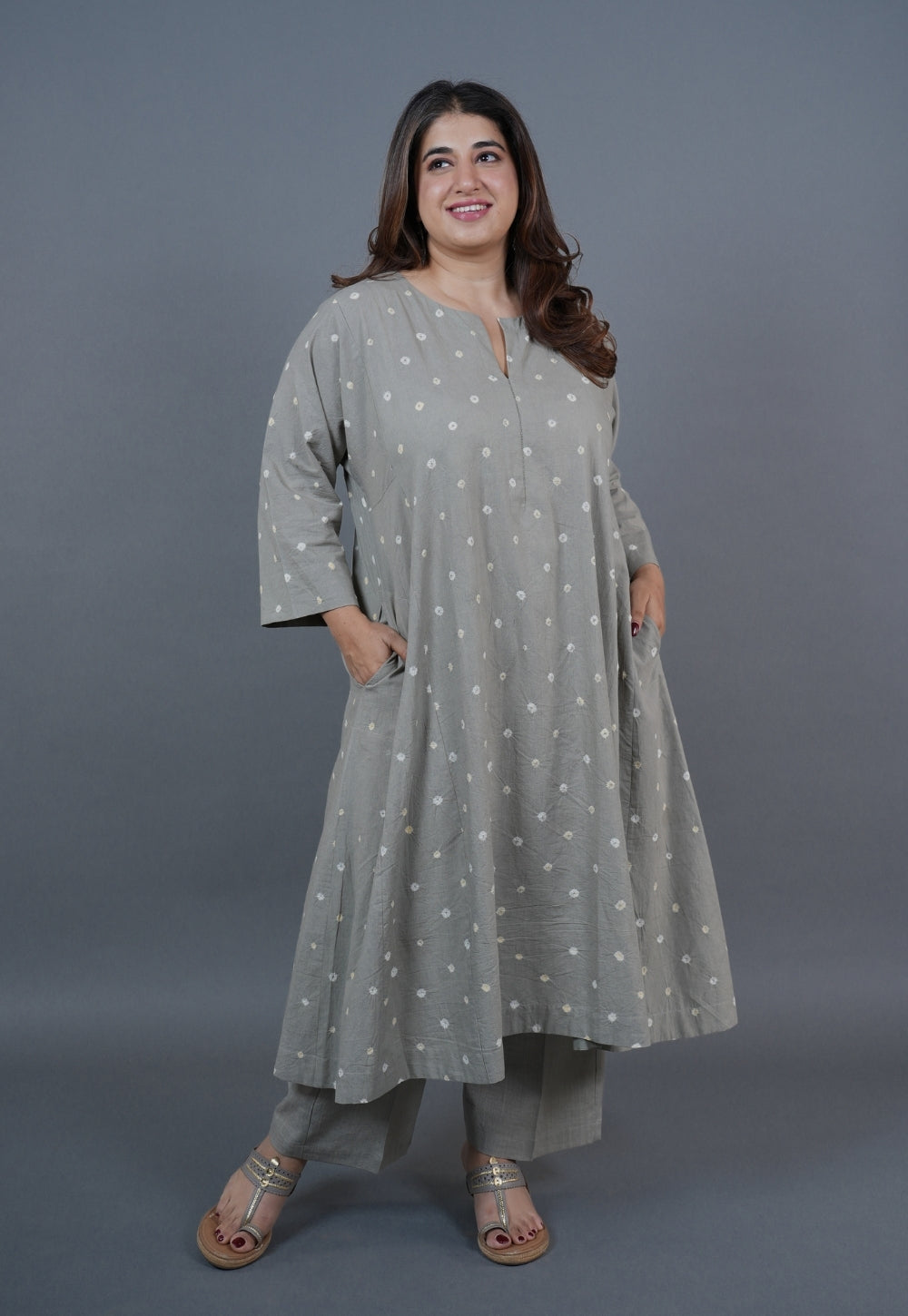 Atika Grey Bandhani Cotton Jhabbha Kali Kurta Set with Embroidery (Set of 2)