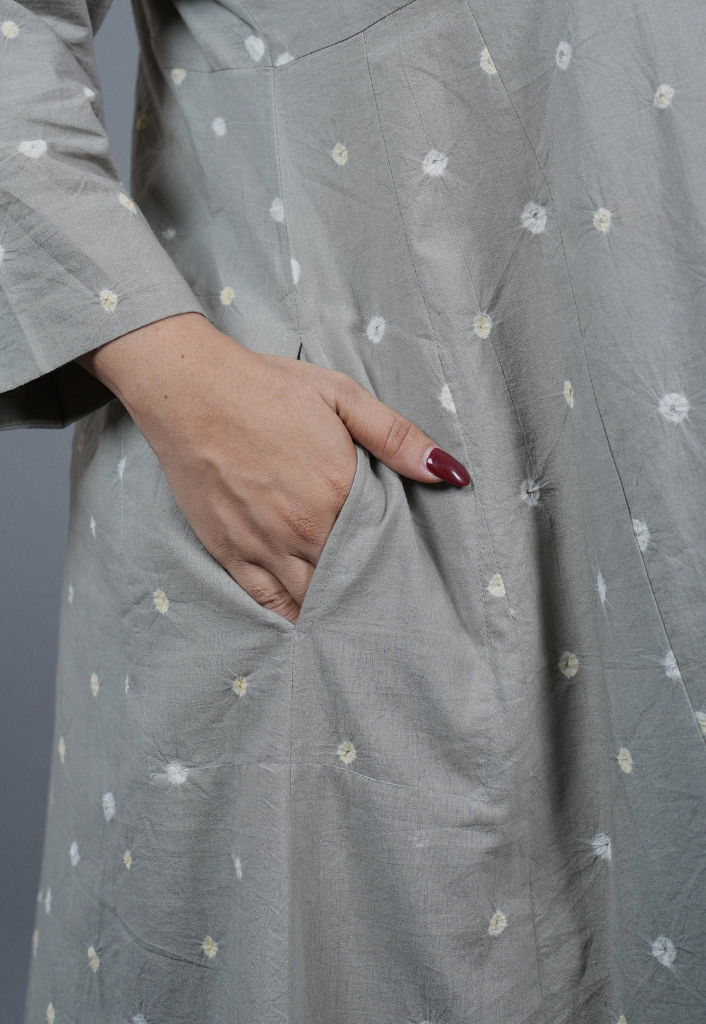 Atika Grey Bandhani Cotton Jhabbha Kali Kurta Set with Embroidery (Set of 2)