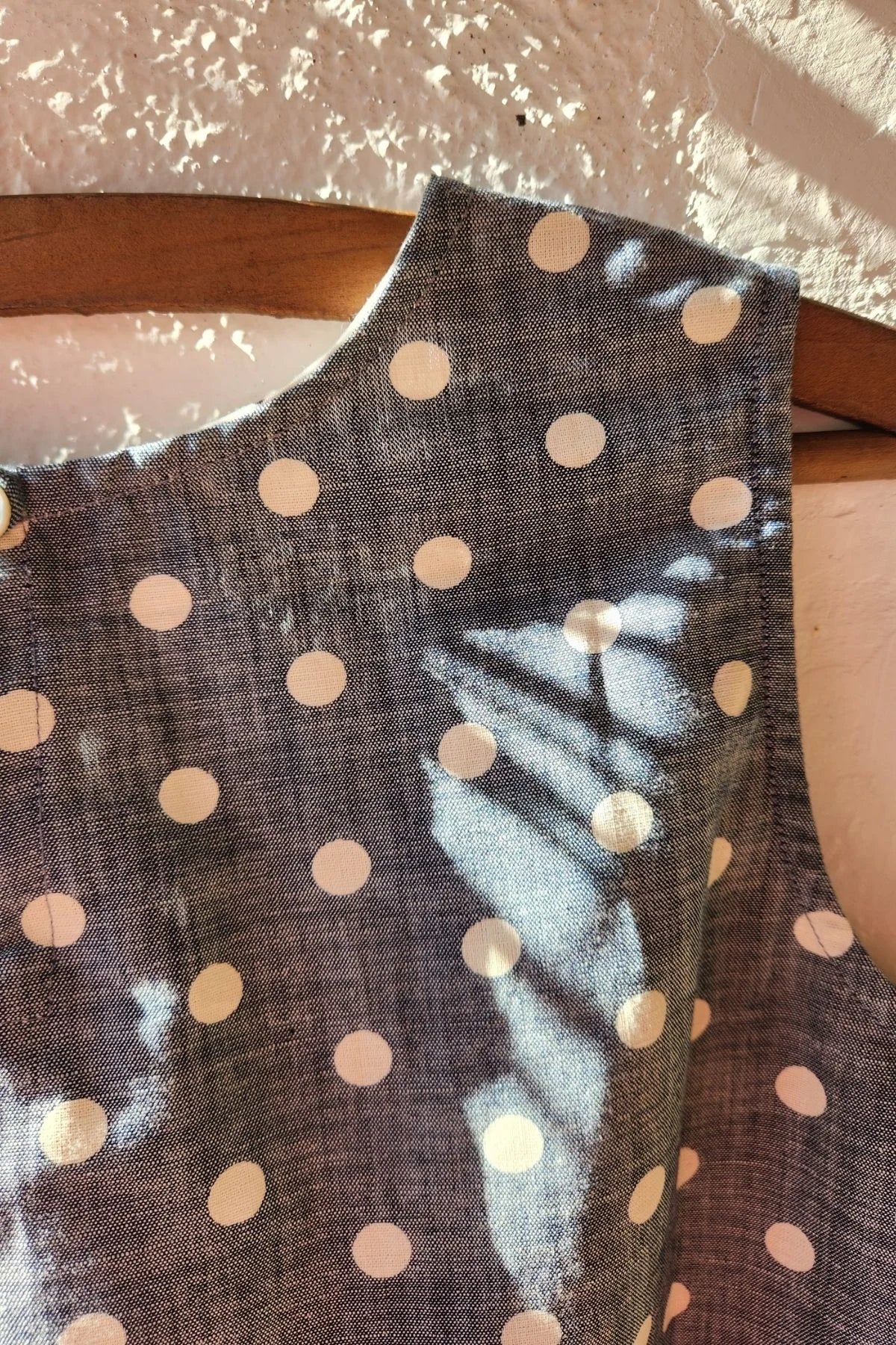Sleeveless Swing Top in White Blue Polka